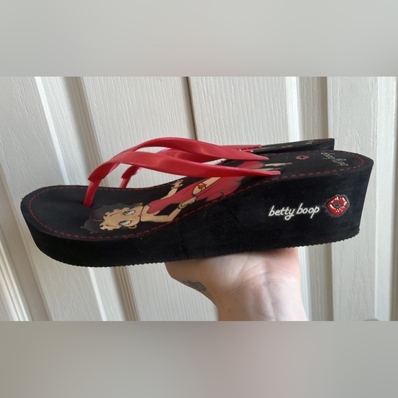 Betty boop sandals wedges size 6 - Picture 2 of 2
